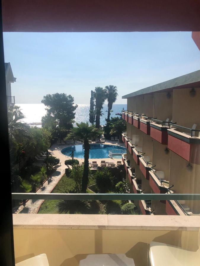 Hotel Sumela Garden ベルディビ エクステリア 写真