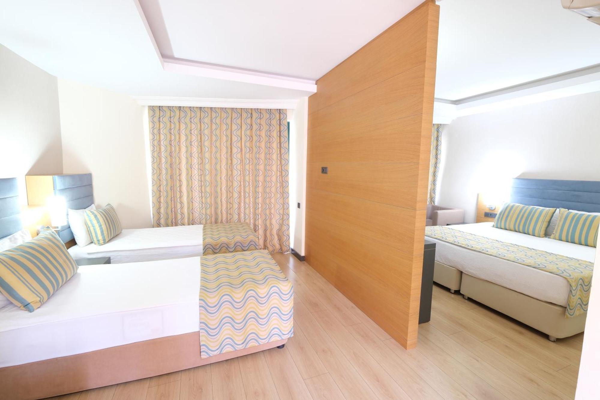 Hotel Sumela Garden ベルディビ エクステリア 写真