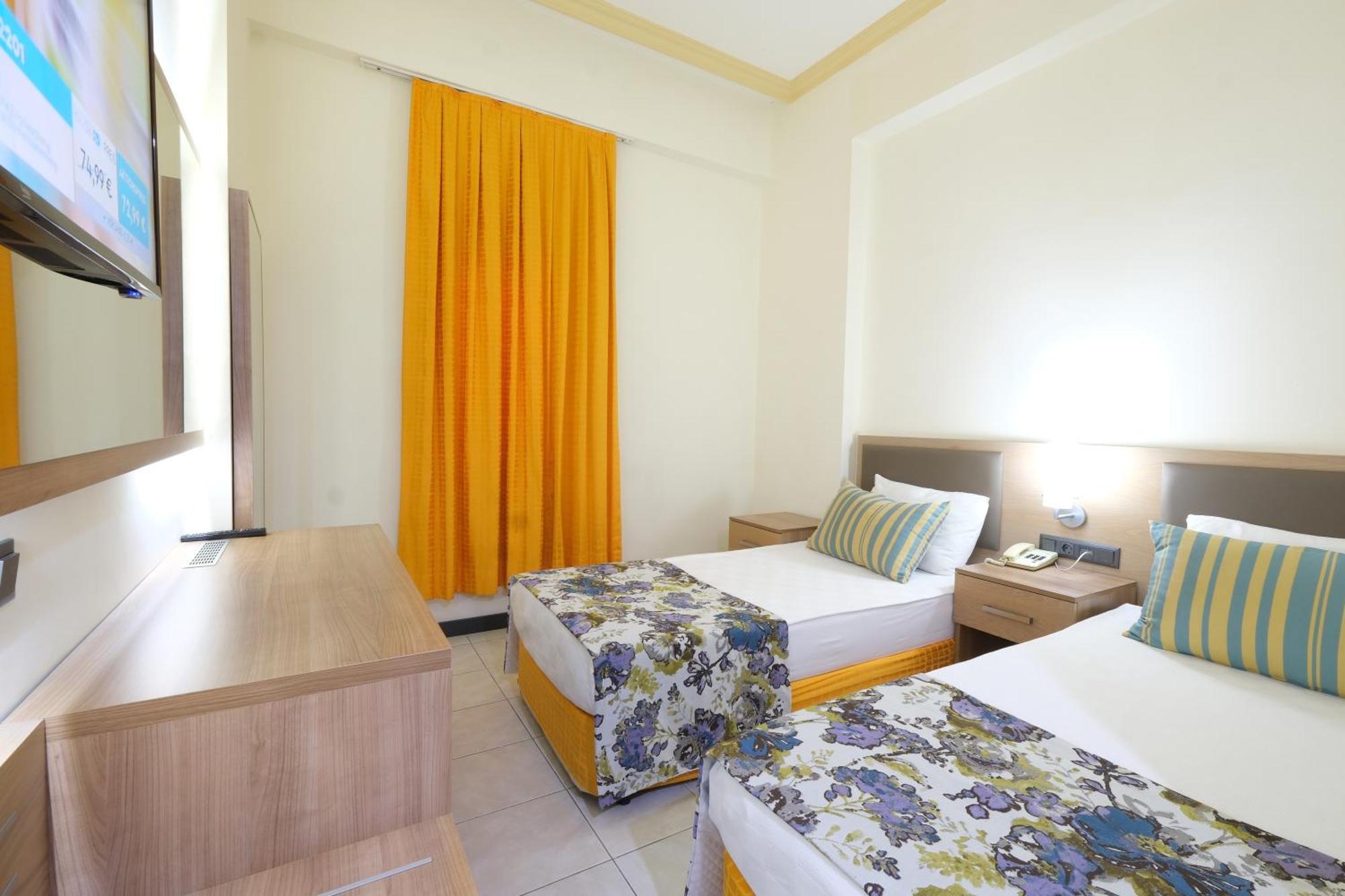 Hotel Sumela Garden ベルディビ エクステリア 写真
