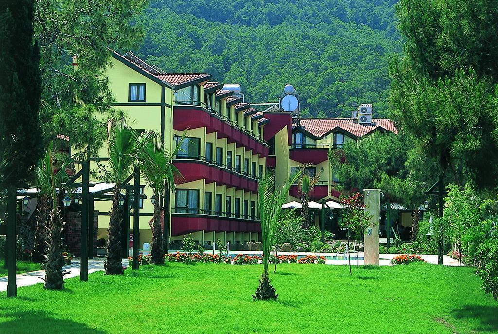 Hotel Sumela Garden ベルディビ エクステリア 写真