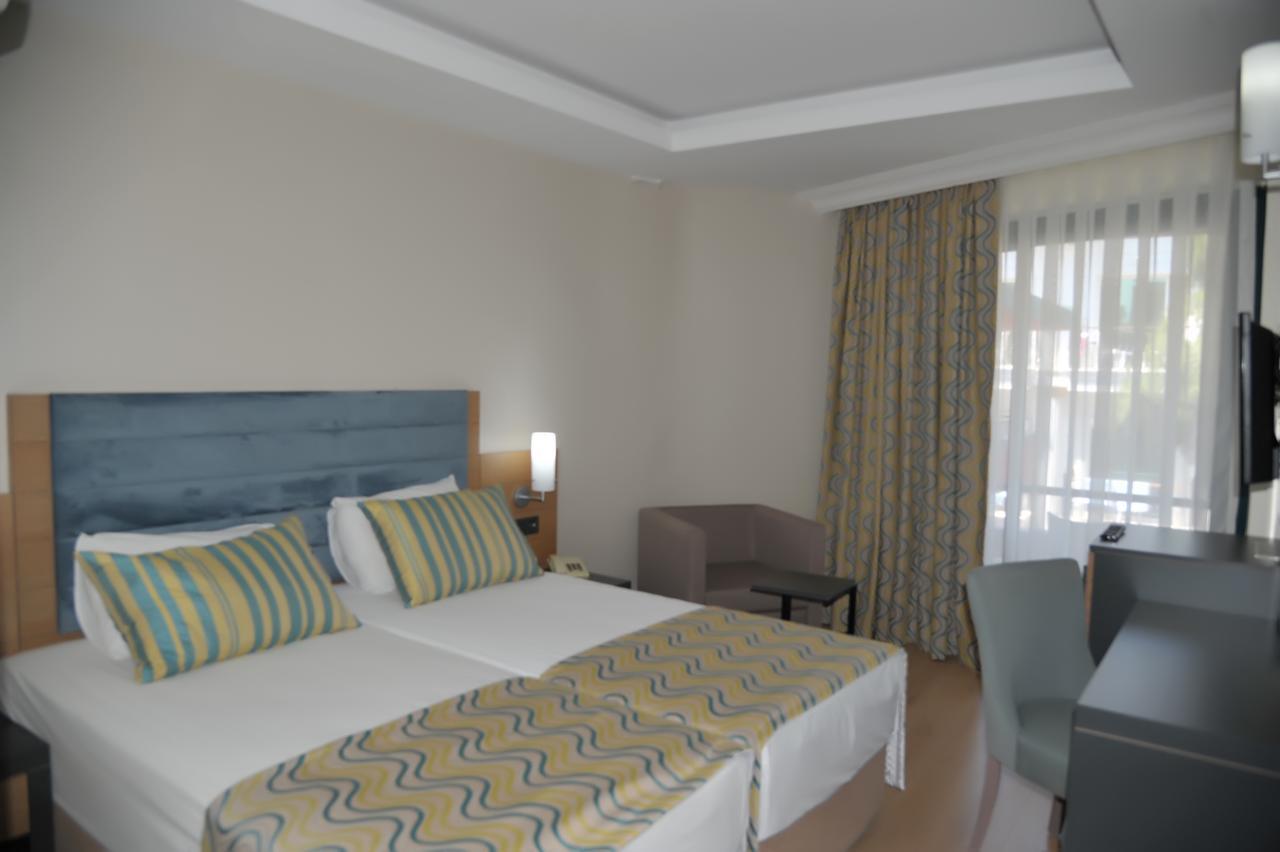 Hotel Sumela Garden ベルディビ エクステリア 写真